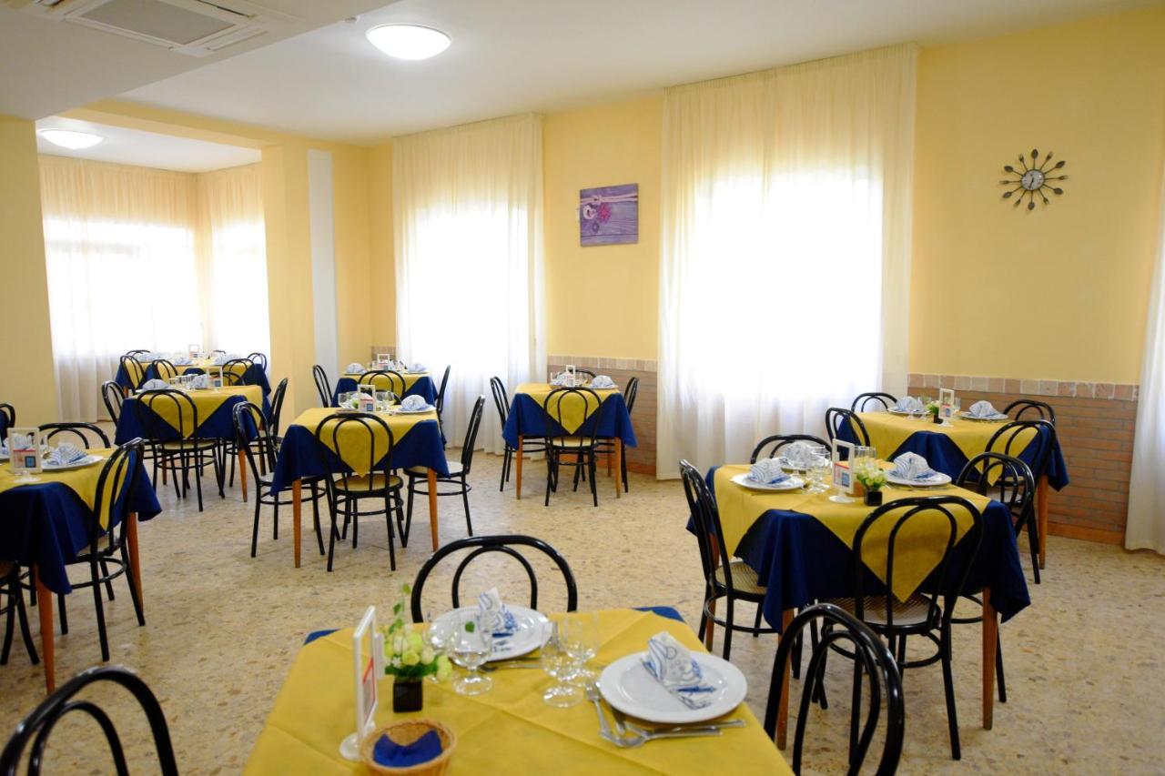 Hotel Arno 3*